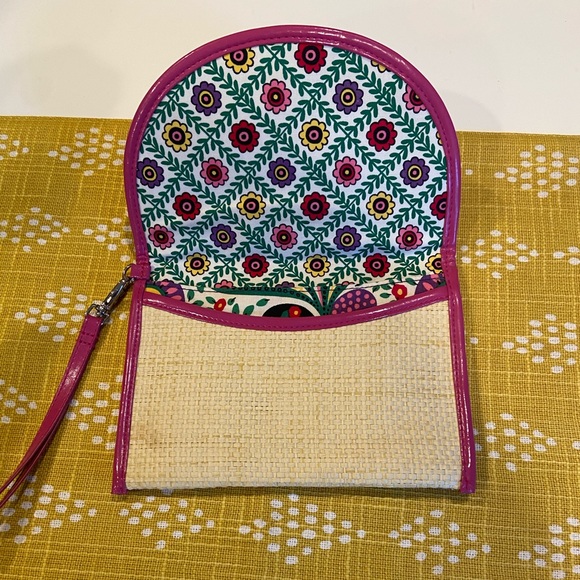 Vera Bradley rattan clutch - Picture 2 of 3